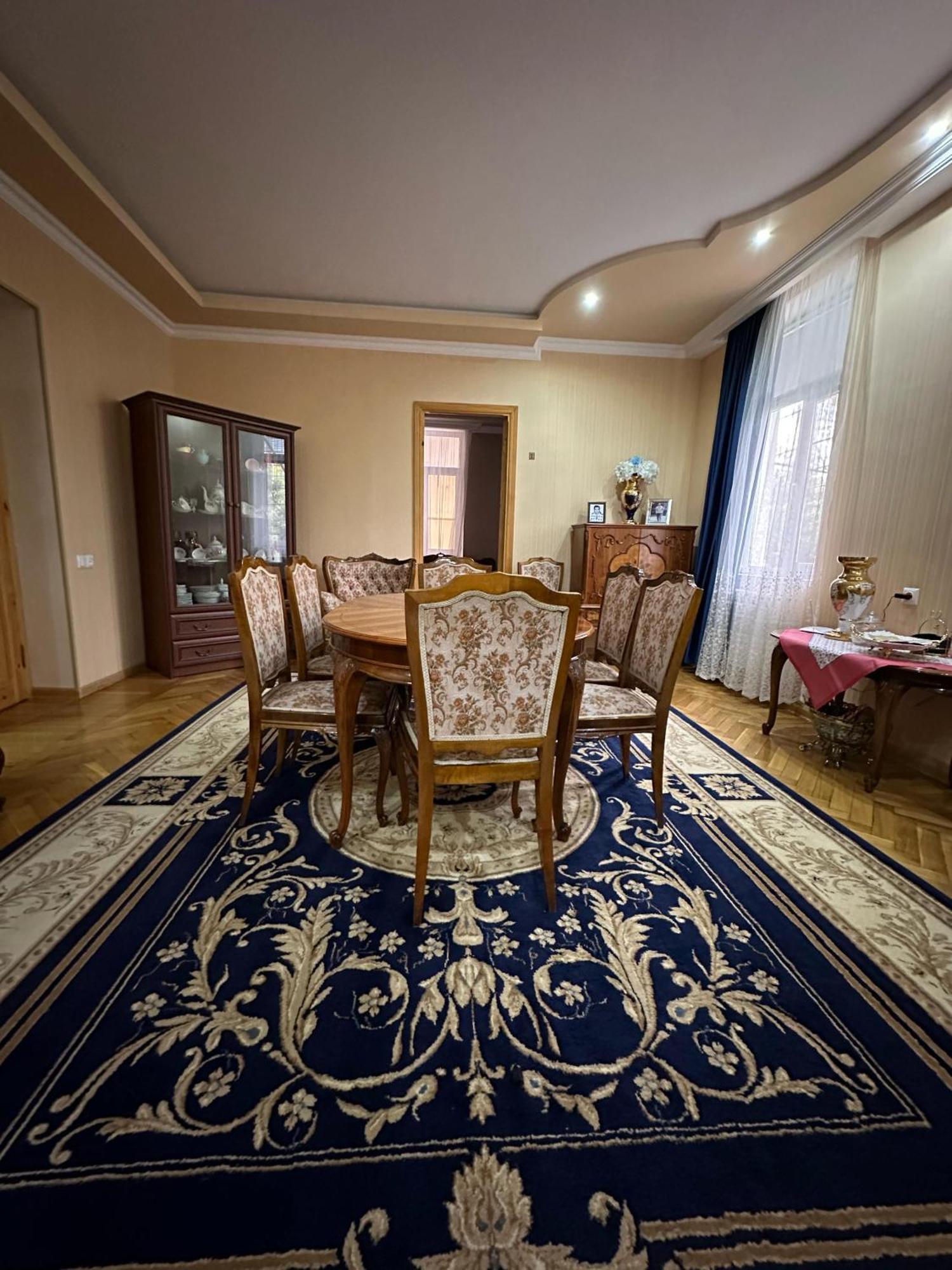 Ekas Rosengarten Gori Bagian luar foto
